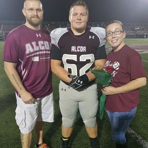 Meet your Posher, Hollie